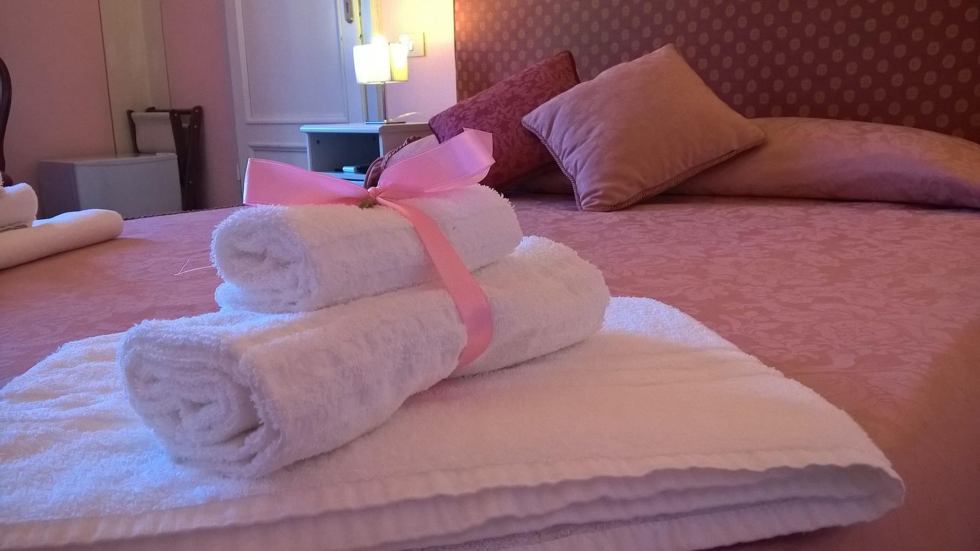 บีแอนด์บี ลามีโมซา Bed & Breakfast ลุคคา ภายนอก รูปภาพ