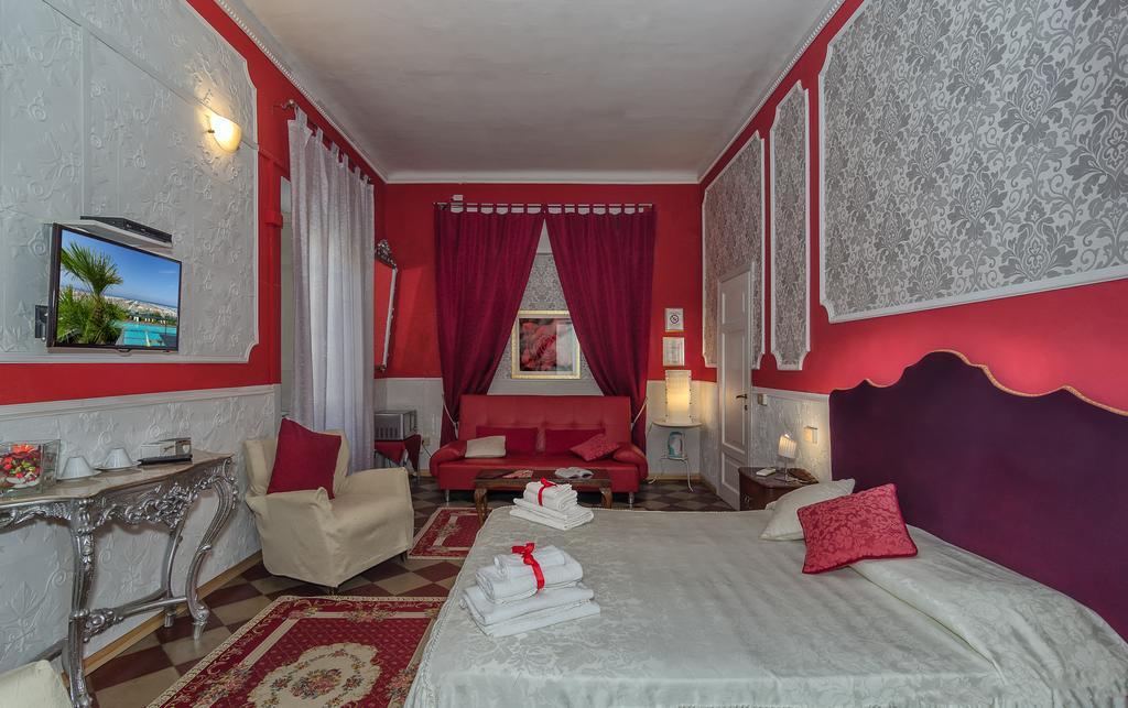 บีแอนด์บี ลามีโมซา Bed & Breakfast ลุคคา ภายนอก รูปภาพ